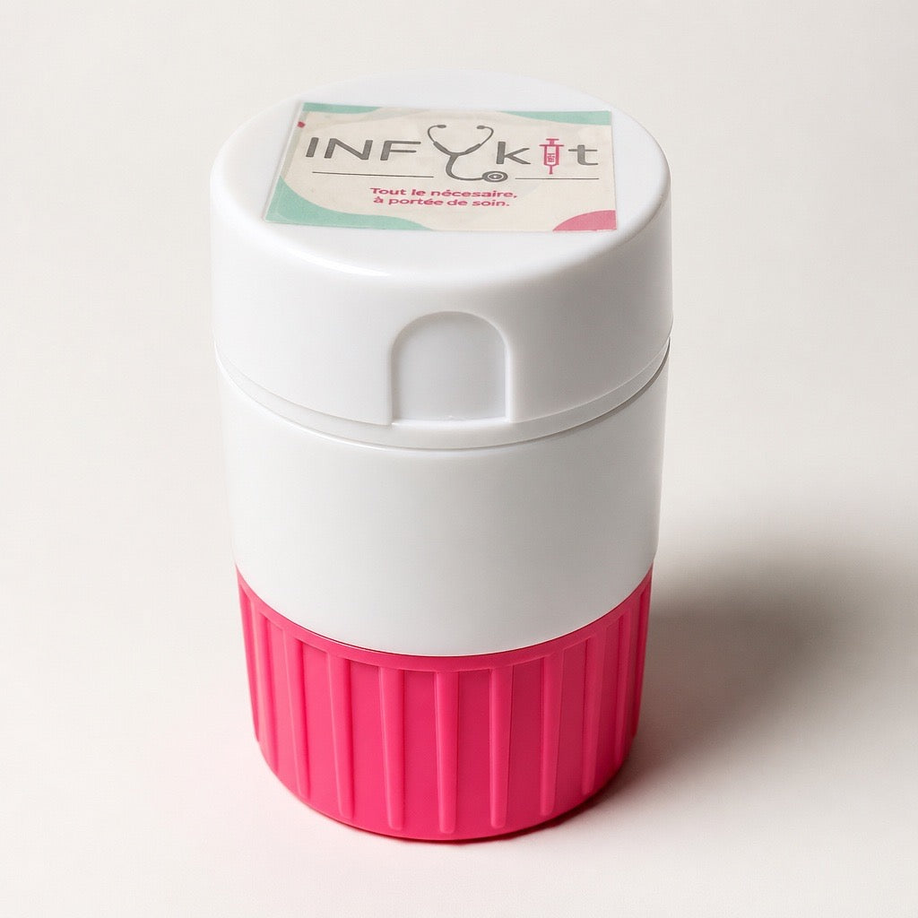 Pilulier 4-en-1 Portable – Coupe, Broyeur, Boîte à Médicaments et Gobelet
